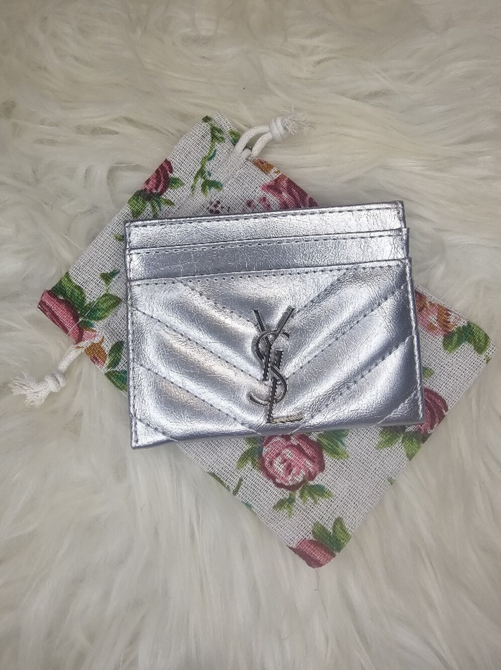 Quilted Chevron Metallic Silver Card Holder Wallet - Women Bags